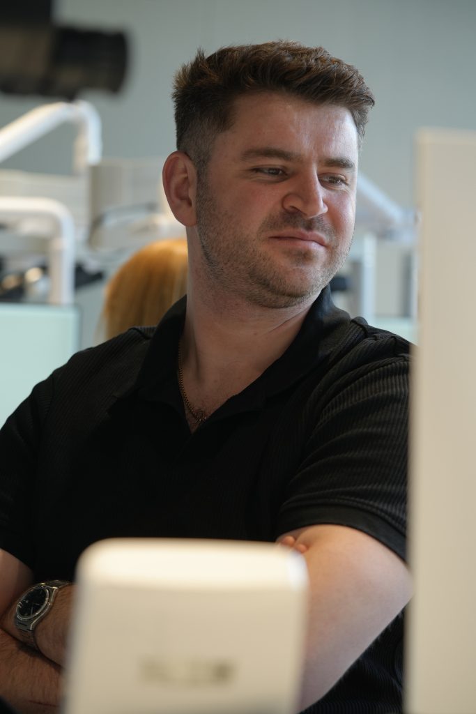 Dr. Adrian Stoica – Masterclass in endodontie photo gallery course