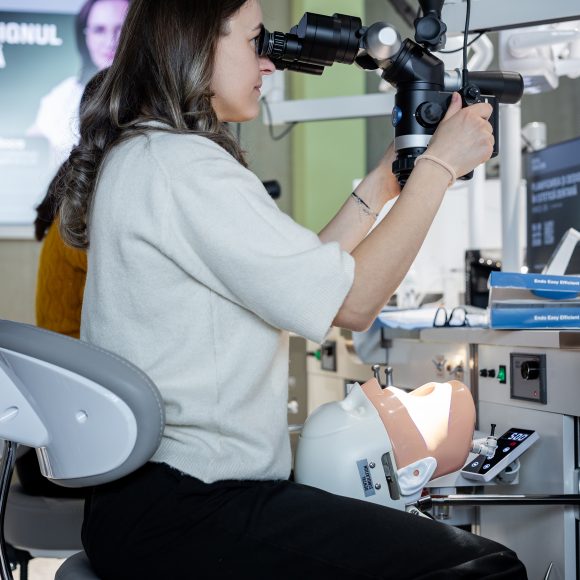 Dr. Adrian Stoica – Masterclass in endodontie photo gallery course