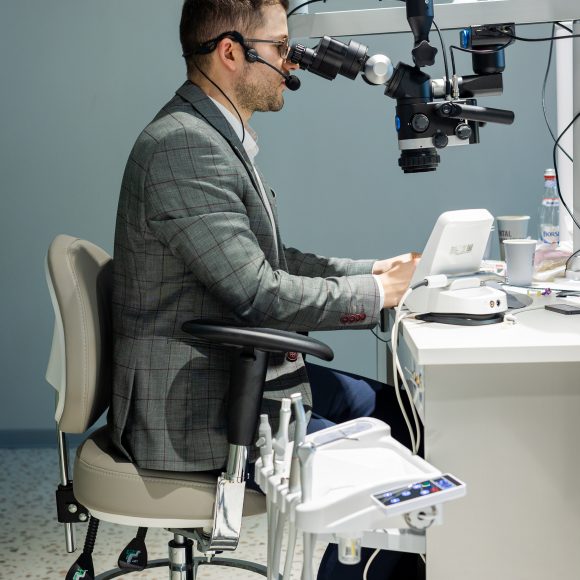 Dr. Adrian Stoica – Masterclass in endodontie photo gallery course