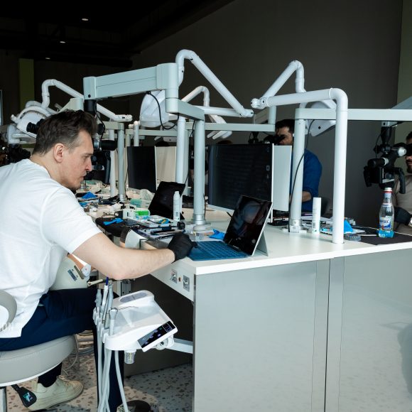 Dr. Lukas Lassmann II Course Photo Gallery