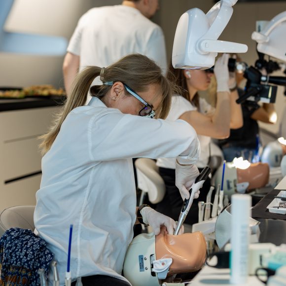 Dr. Lukas Lassmann II Course Photo Gallery