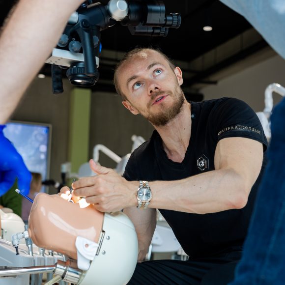 Dr. Lukas Lassmann II Course Photo Gallery