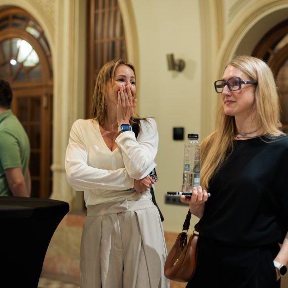 Dr. Lukas Lassmann II Course Photo Gallery