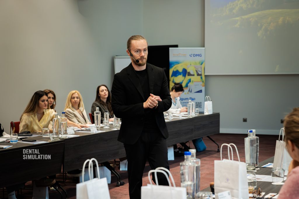 Dr. Lukas Lassmann II Course Photo Gallery