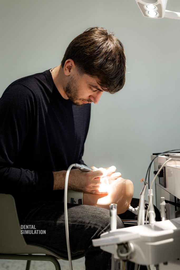 Dr. Dan Lazar
