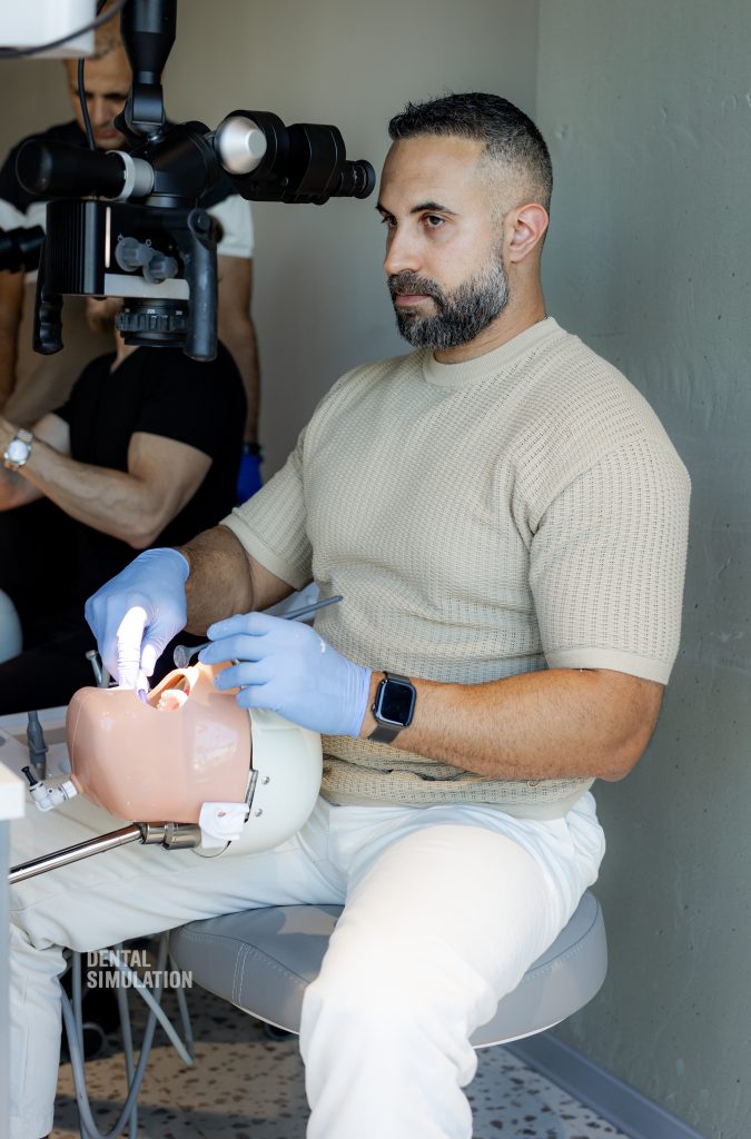 Dr. Lukas Lassmann