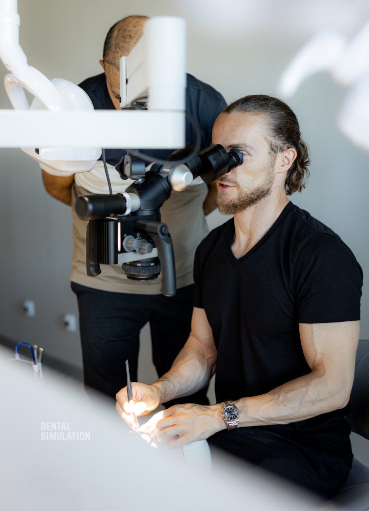 Dr. Lukas Lassmann