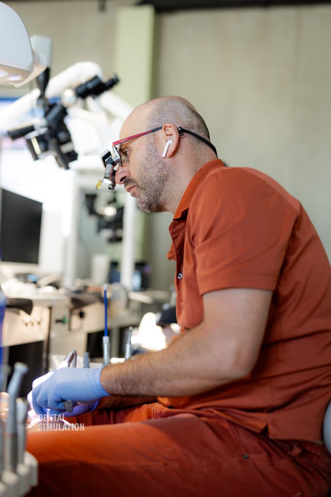Dr. Lukas Lassmann