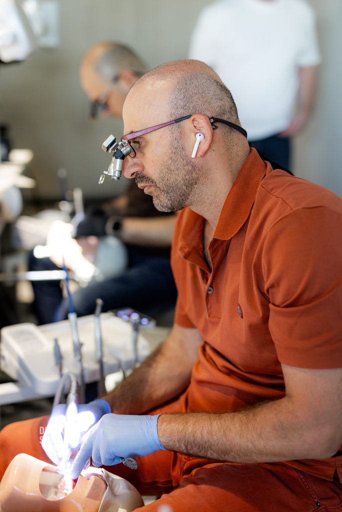 Dr. Lukas Lassmann