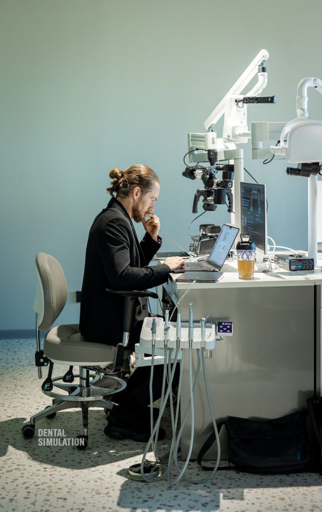 Dr. Lukas Lassmann