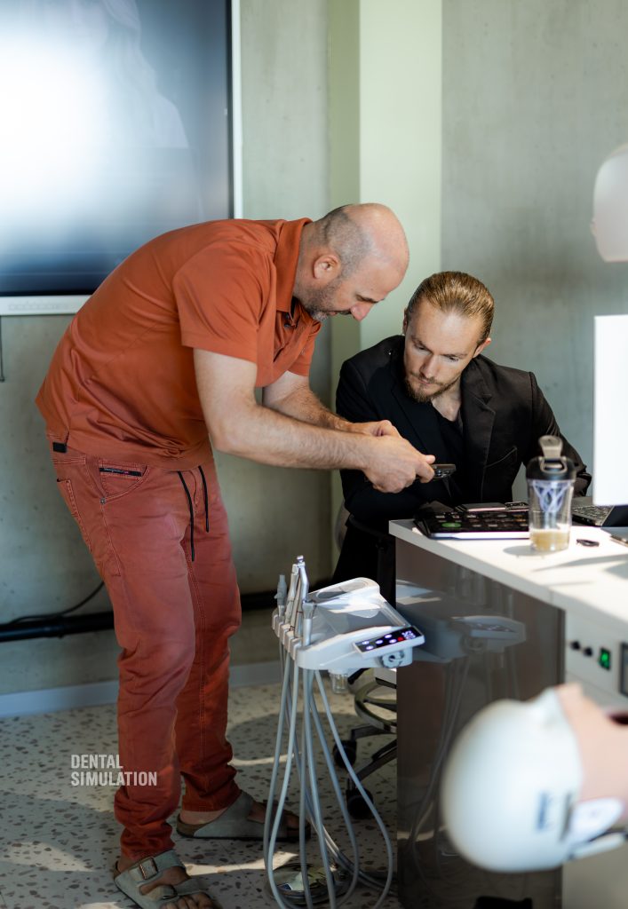 Dr. Lukas Lassmann